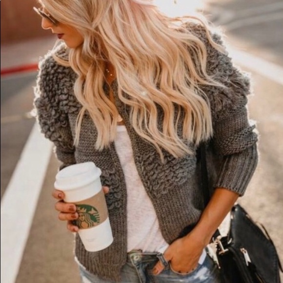 Vici Sweaters - Do+Be